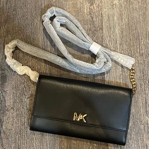 Brand new Michael Kors crossbody wallet